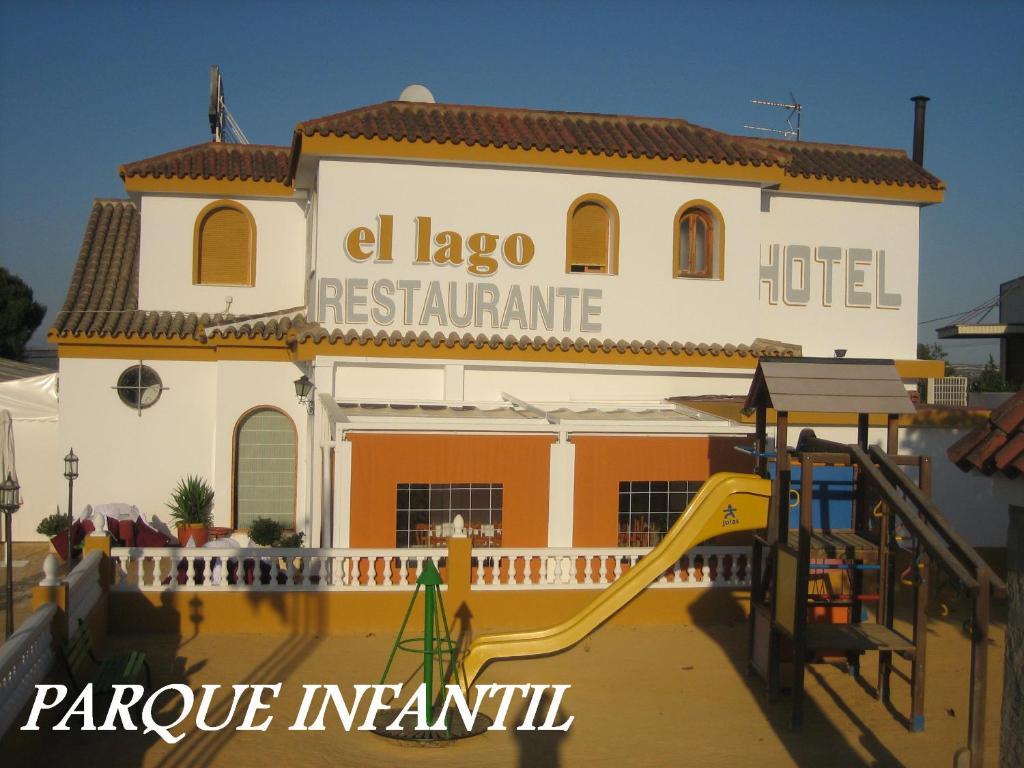 Hotel Restaurante El Lago أركوس ديلا فرونتيرا المظهر الخارجي الصورة